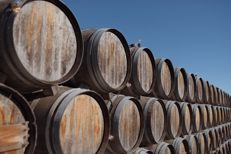 large group of objects, winery, cylinder, beer, nature, in a row, 5K, no people, food and drink, barrel, wine, wood, wood - material, cellar, distillation