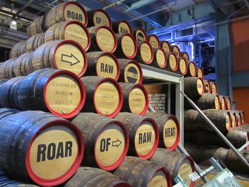text, old, refreshment, dublin, side by side, cellar, winery, ireland, barrel, winemaking, wine cellar, order, cylinder, wine, alcohol, 4K, brewing, keg