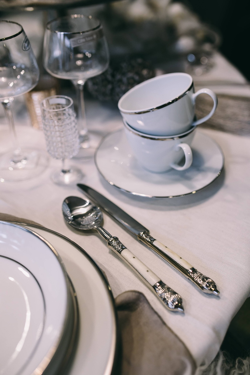 arrangement, event, decorated, eating utensil, eggs, indoors, glass, tablecloth, elegant, kitchen utensil, celebration, 4K, dining, porcelain, cup, household equipment
