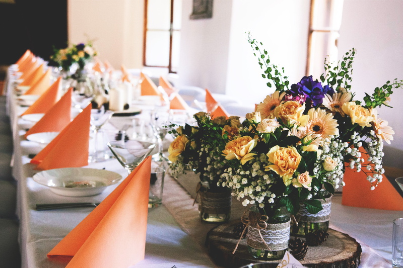 vulnerability, chair, flower arrangement, no People, crockery, bouquet, restaurant, tablecloth, fragility, flower head, Table, elegance, various, event