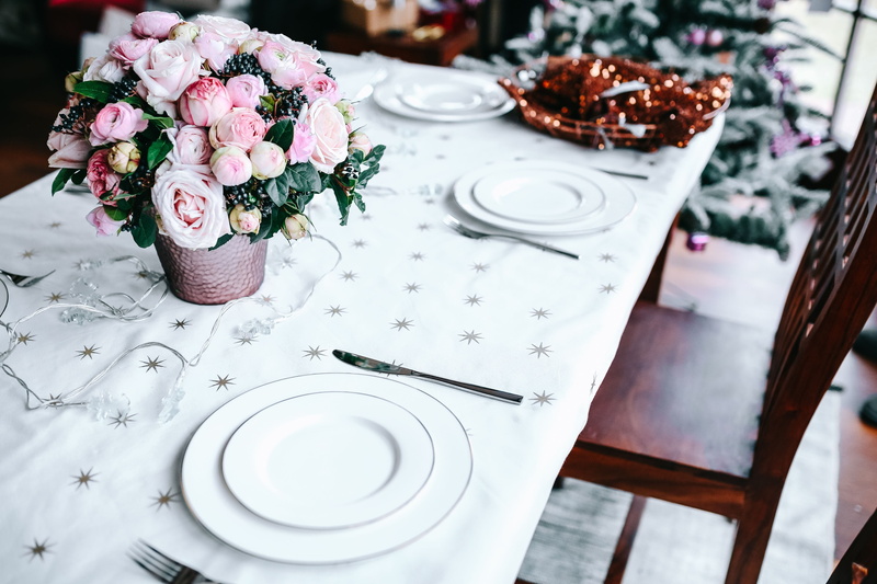 dining table, no People, Christmas, pink, indoors, food and drink, holiday, flower, pink color, fragility, wedding, arrangement, 4K, elegance, banquet