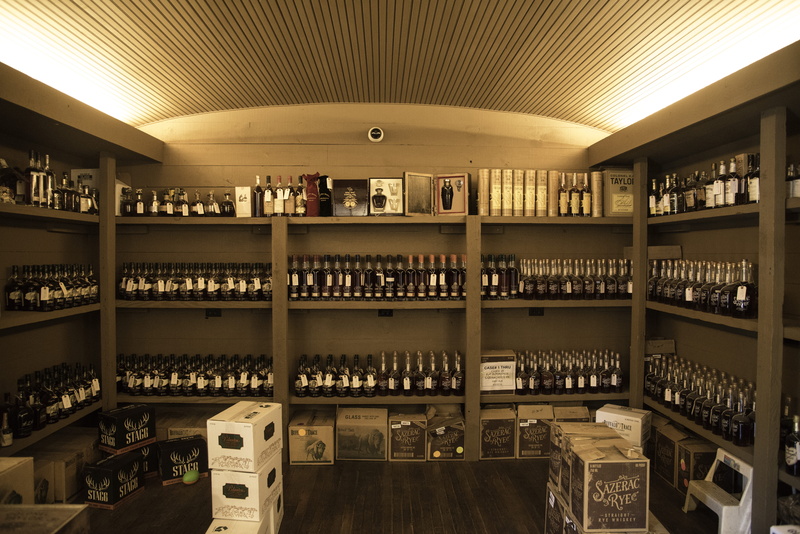 buffalo, order, arrangement, container, shelf, business, Shelves, bookshelf, whiskey, cellar, Buffalo Trace Distillery, wine cellar, stack, featured, liquor
