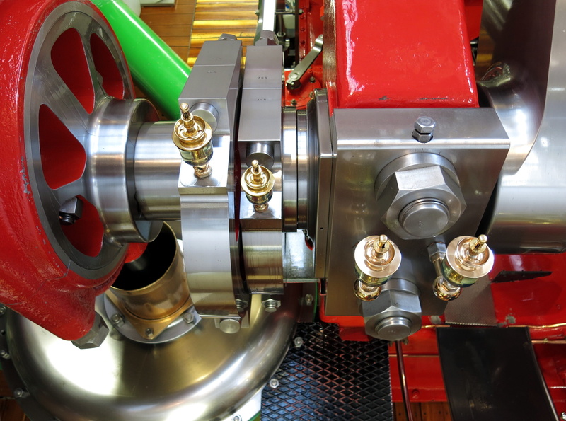 4K, high angle view, paddle steamer, steam powered, no people, machine, technology, gray, switzerland, close-up, factory, machinery, Steam Engine, alloy