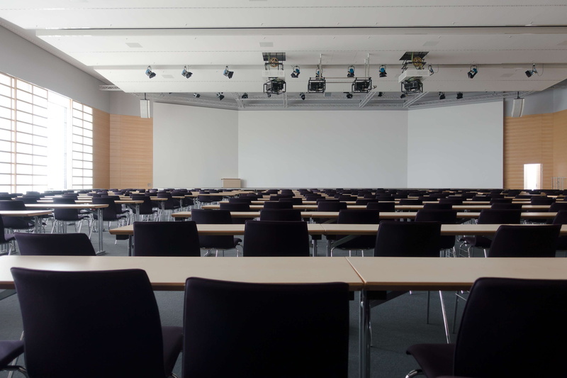 auditorium, windows, empty, building, classroom, arrangement, absence, chair, lecture hall, screen, lecture, projector, office, tables, university, indoors