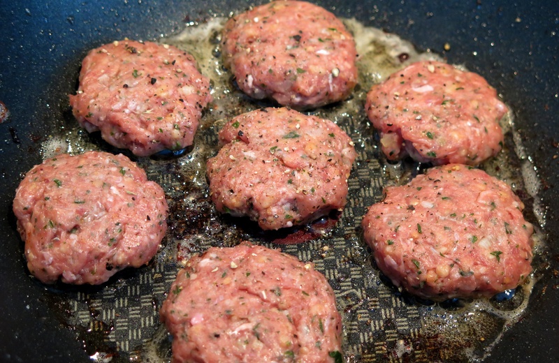 frying pan, kitchen, healthy eating, pork, indoors, burger, household equipment, close-up, preparing food, still life, court, fat, vegetable, meat, pot