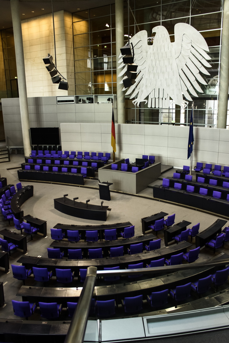 capital, hall, architecture, bird, 5K, determination, crowd, high angle view, government district, government buildings, window, inside, berlin, pattern