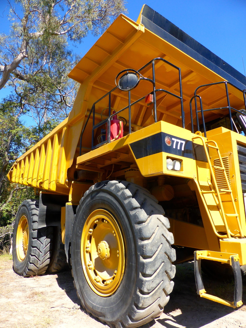 road, outdoors, construction equipment, transport, construction site, heavy, earth mover, 4K, construction vehicle, machinery, no people, yellow, Trucking