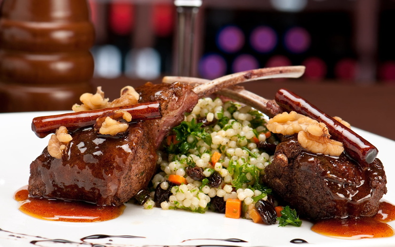 cooking, table, pork, snack, dinner, business, sauce, still life, sirloin Steak, meal, meat, vegetable, steak, hot, beef, gourmet, grilled, barbecue, crockery