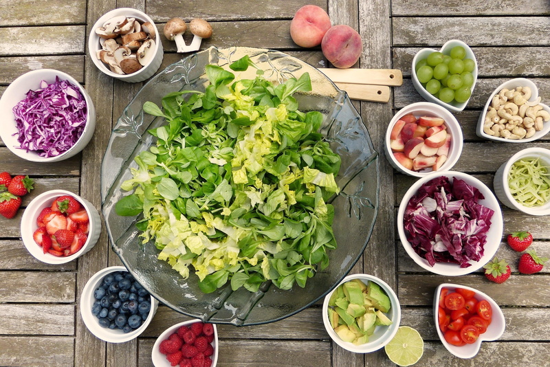 berries, bowls, eat, diet, food, diabetes, frisch, gluten, remove, choice, vegan, vitamins, nuts, raw food, cold, tomato, still life, healthy eating, bowl