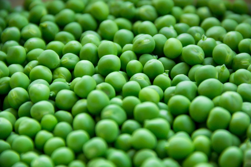 vegetables, large group of objects, healthy, food and drink, abundance, legume family, fresh, close-up, backgrounds, seed, natural, peas, sweet, industry