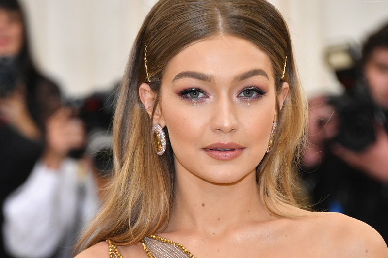 2K, Gigi Hadid, Most popular celebs