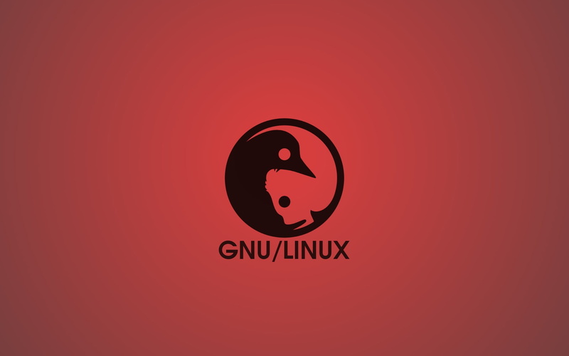 logo, circle, anthropomorphic smiley face, positive emotion, text, close-up, geometric shape, shape, Linux, emotion, colored background, indoors, copy space
