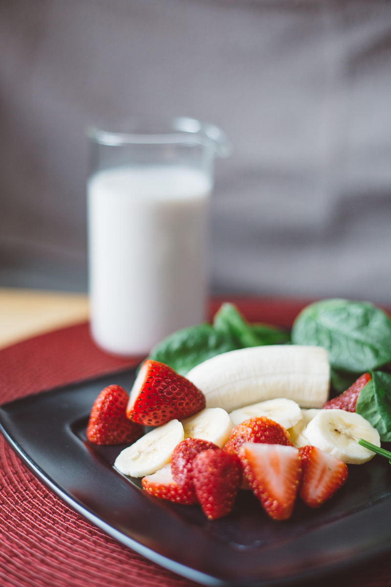 gourmet, drink, freshness, bananas, temptation, fruit, sweet Food, strawberries, plate, wellbeing, strawberry, food And Drink, ready-to-eat, blueberry