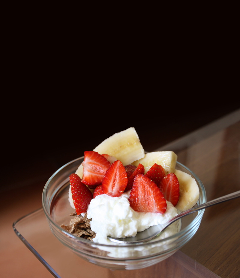 fruit salad, black background, cup, wellbeing, yogurt, ready-to-eat, Banana, eat, sano, freshness, indulgence, Strawberries, calories, fruit, sweet, hunger