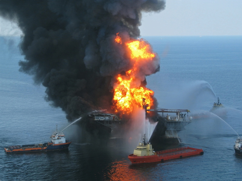 sky, british petroleum, nature, fire, sea, industry, pollute, environment, flame, fire - natural phenomenon, slick, petroleum, smoke - physical structure