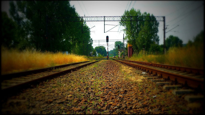 nature, long, outdoors, railroad track, track, gravel, transportation, rail transportation, surface level, linux, sky, the way forward, vanishing point