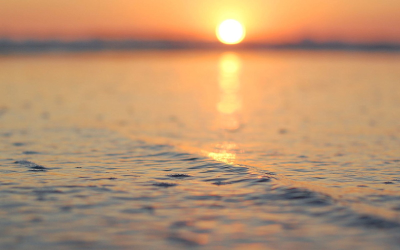 dawn, the sun, fullscreen, sunrise, rays, sunlight, tranquility, wallppaer, the ocean, macro, HD, scenics - nature, blur, sun, sea