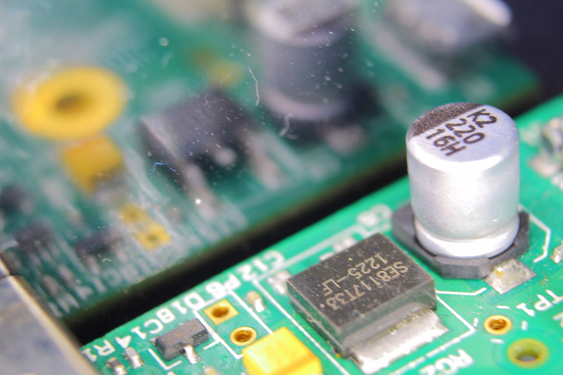glass - material, computer, computer equipment, ebersbach an der fils, raspberry, milk, connection, hub, electrical equipment, macro, electronics industry
