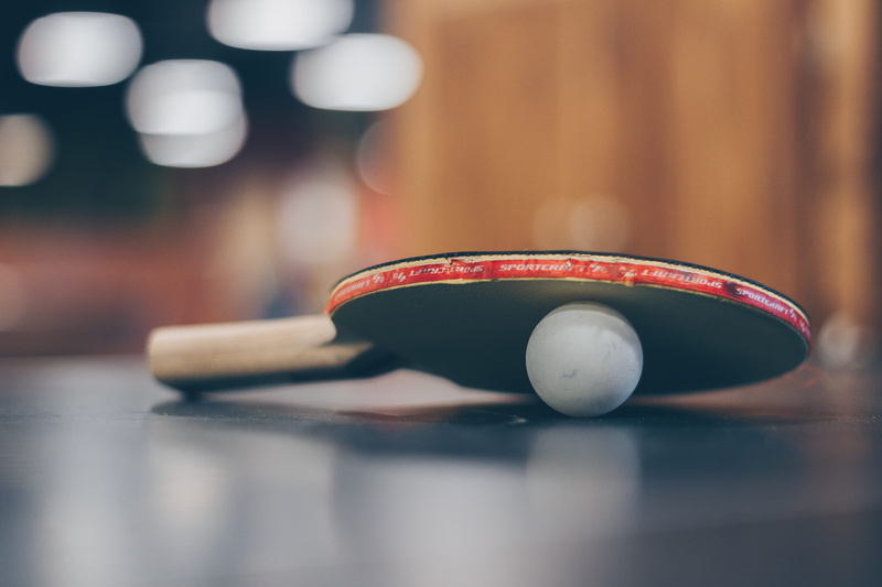 still life, table tennis, leisure games, focus, leisure activity, white color, focus on foreground, blur, ping, pong, table, green color, selective focus