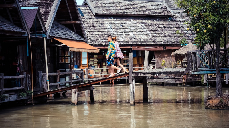 waterfront, home, flower, nature, people, building exterior, outdoors, nautical vessel, full length, canal, water, real people, architecture, the wood