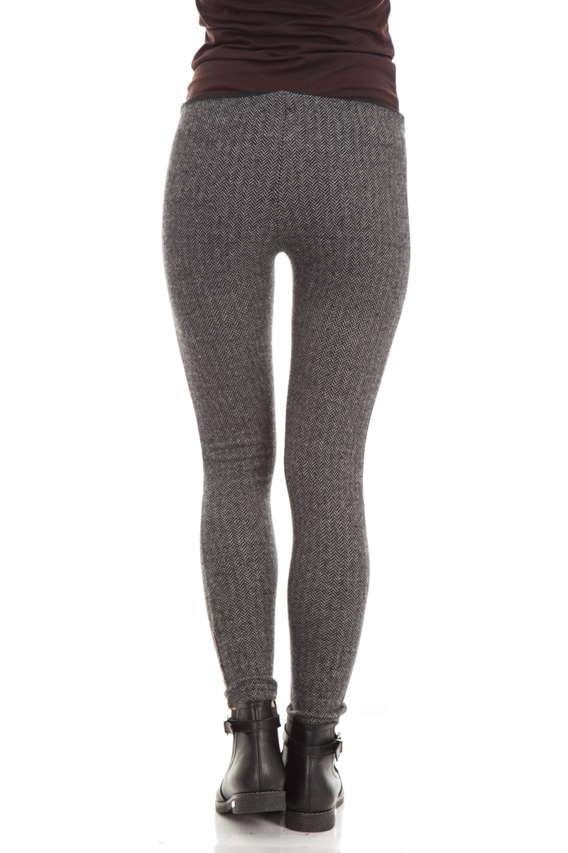 people, legs, fit, modern, females, studio shot, dress up, fashion, pants, thin weak, 5K, indoors, girl, hip, person, cut out, jeans, limb, clothes, healthy