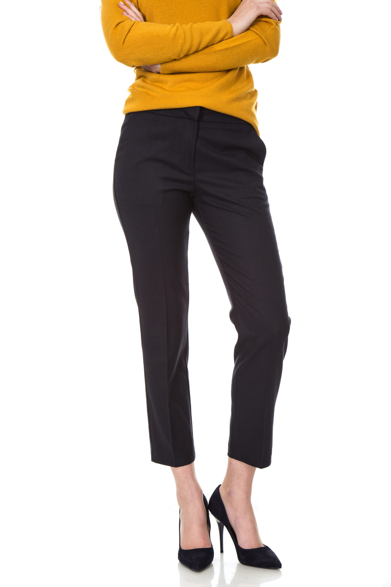 lifestyles, pose, human limb, casual clothing, human, legs, young, healthy, clothing, people, girl, low section, fashion, thin weak, design, human body part