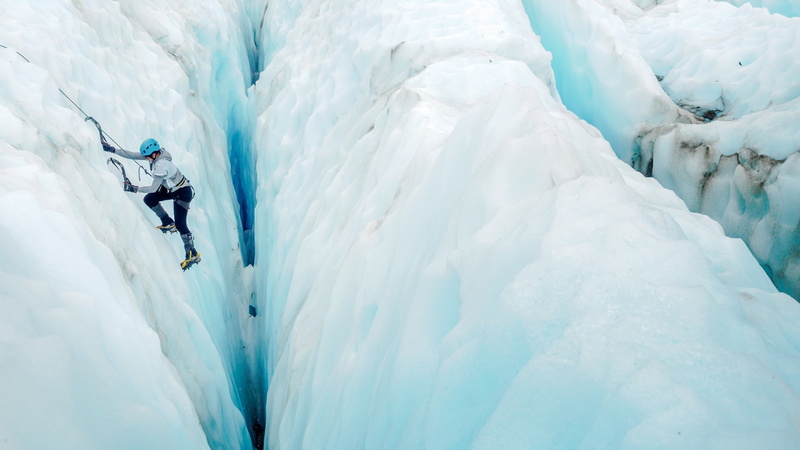 winter, sports, 1080P, full length, one person, challenge, leisure activity, glacier, adventure, outdoors, extreme sports, cold temperature, nature, snow