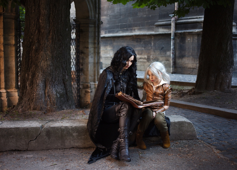 4K, people, full length, coat, The Witcher 3: Wild Hunt, sitting, leisure activity, outdoors, built structure, Cirilla Fiona Elen Riannon, females, young women