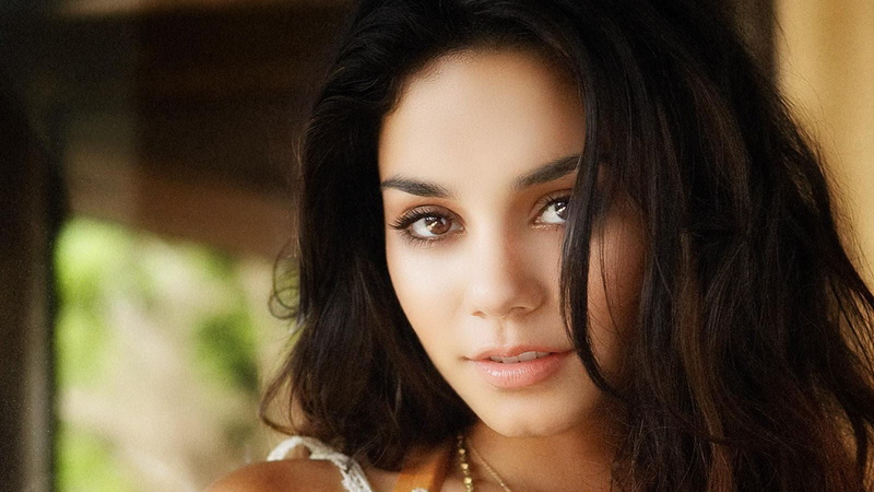 real people, lifestyles, body part, women, young women, portrait, contemplation, long hair, 720P, human face, Vanessa Hudgens, young adult, looking at camera