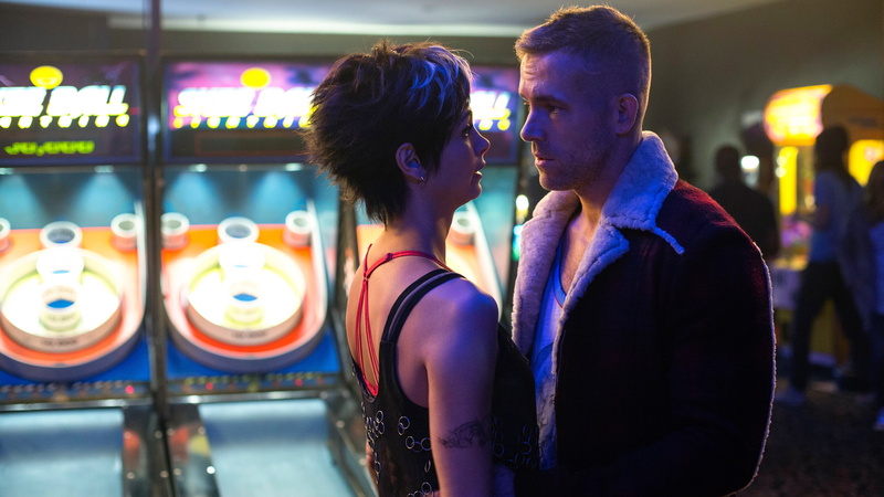 young women, two people, people, night, togetherness, waist up, women, Deadpool, men, heterosexual couple, young men, illuminated, nightlife, young adult