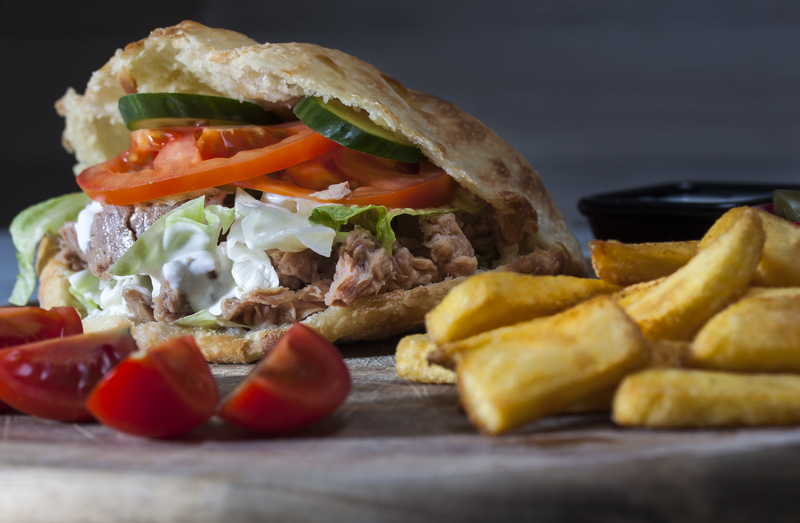 sliced, beef, fried, ready-to-eat, burger, wood - Material, no People, salad, sesame, dinner, tomato, sandwich, still life, unhealthy Eating, rustic, fast Food