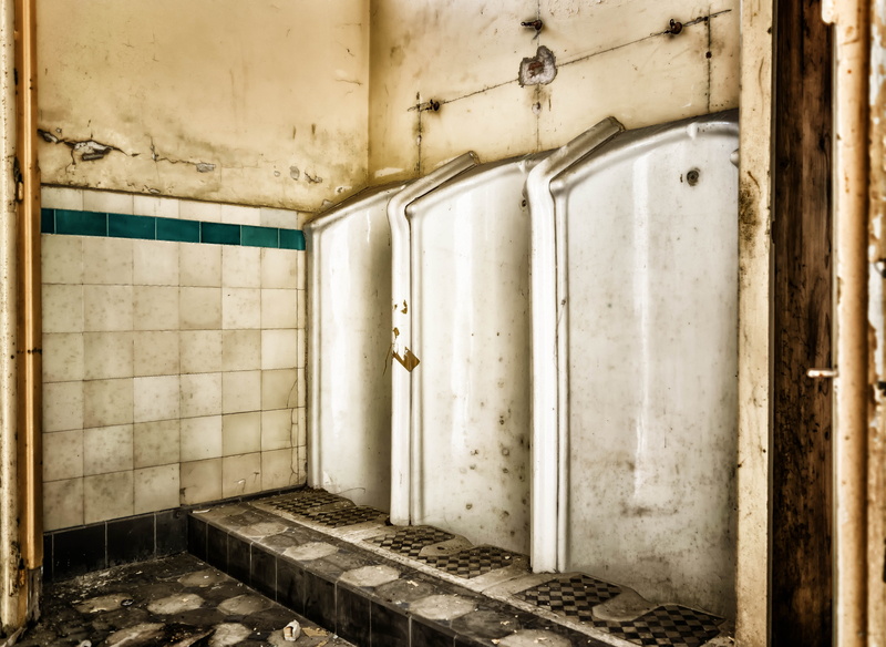man, pee, dirty, run-down, sanitary, public, indoors, obsolete, Urinal, pooh, bad condition, public restroom, messy, building, bathroom, pforphoto, flooring