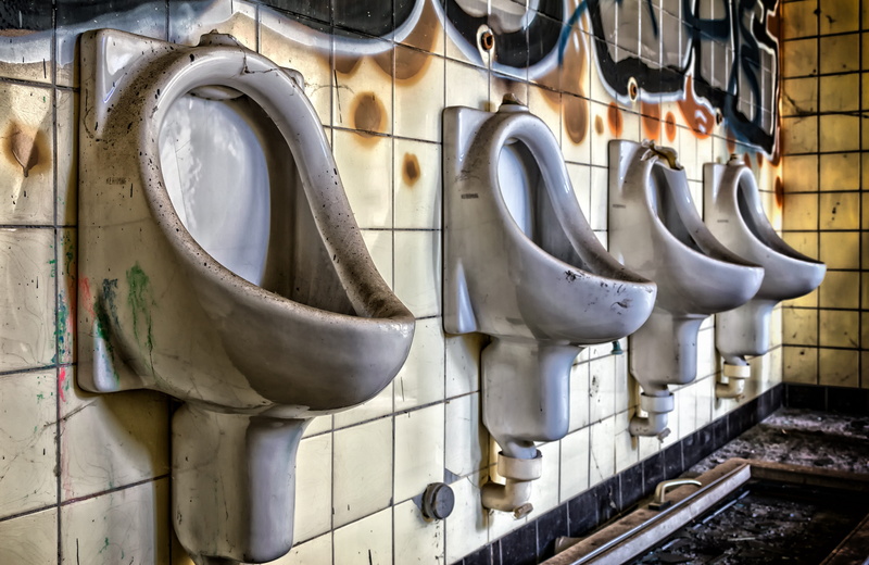 day, urinal, in a row, pforphoto, toilet, dirty, go to waste, abandoned, stand, technology, factory, industrial equipment, gray, deterioration, decline