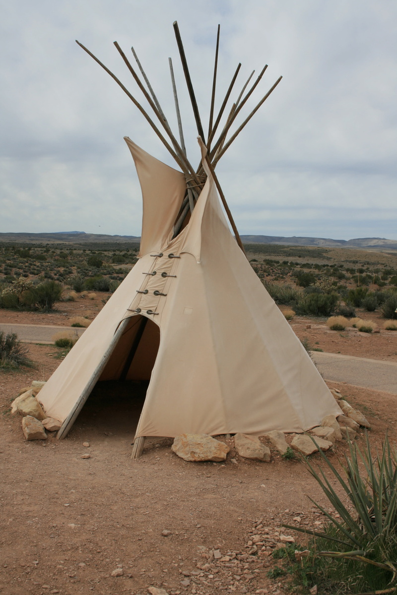 beauty in nature, nature, western, tee-pee, sand, tranquil scene, outdoors, outdoor, teepee, beige, field, non-urban scene, indigenous, shelter, land, plant