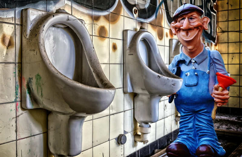 portrait, real people, pee, adult, go to waste, standing, hat, urinal, occupation, smiling, sticker, day, working, toilet, public, dirty, indoors, industry