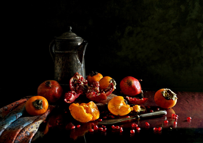 no people, pomegranate seed, food and drink, studio shot, container, preparation, drink, pomegranate, temptation, indoors, close-up, table knife, wellbeing