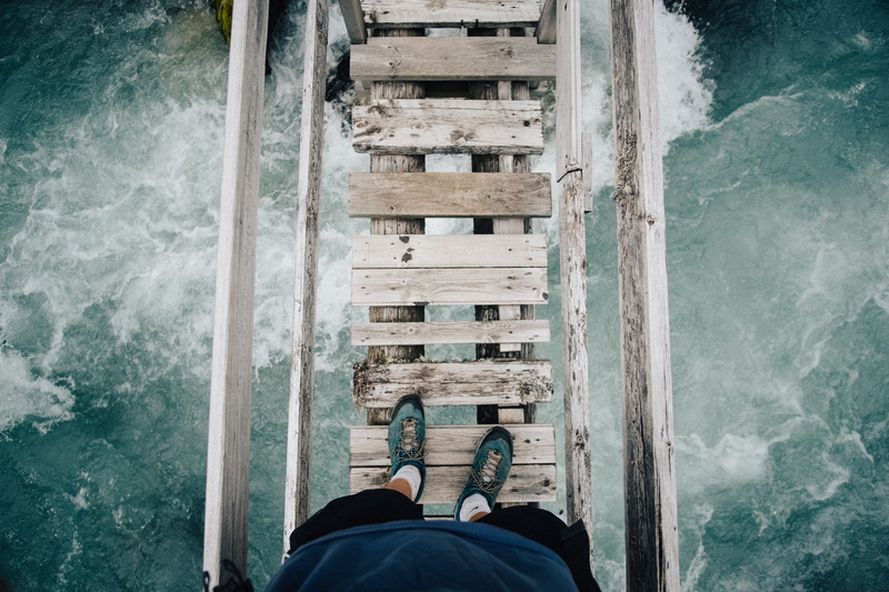 scary, blue, males, men, feet, person, wood, leg, forest, wave, tree, glacier, old, transportation, wooden, pondering, dangerou, glacial, mountain, danger