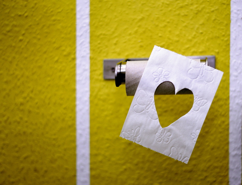 green color, number, sign, toilet, 4K, last, empty, communication, wall - building feature, business, toilet roll holder, roll holder, outdoors, bathroom