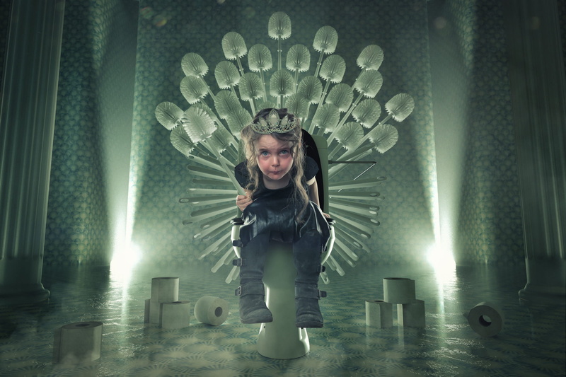toilets, children, humor, John Wilhelm, spotlights, looking at viewer, Queen, Photoshop, crown, pillar, 1080P, toilet paper, Game of Thrones, toilet brush