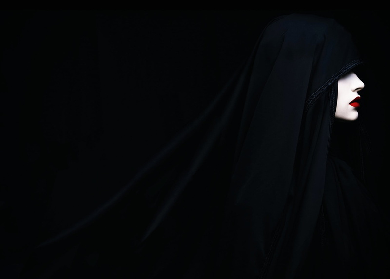fear, dark, clothing, portrait, unrecognizable person, hiding, black color, adult, studio shot, 1080P, hijab, indoors, mystery, textile, black, veil, looking