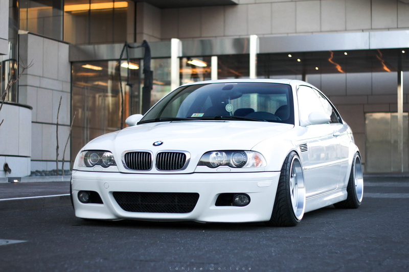 stance, luxury, focus on foreground, parking garage, sports car, White, business, wheel, no people, stationary, speed, traffic, technology, built structure