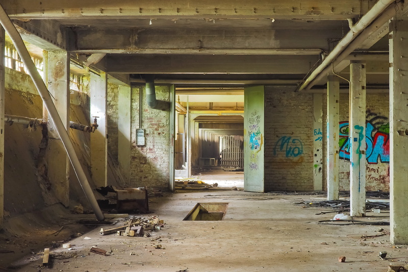 gloomy, train hall, lapsed, no people, transience, house, train, mystical, vault, deserted, neglected, ruined, architectural column, old factory hall, dirt