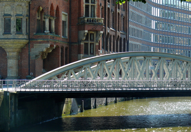 2K, brick, elbe philharmonic hall, silo corn, warehouse, repository, Alster, Elbe, building, sky, unesco, goods depot, arch, day, bridge, built structure