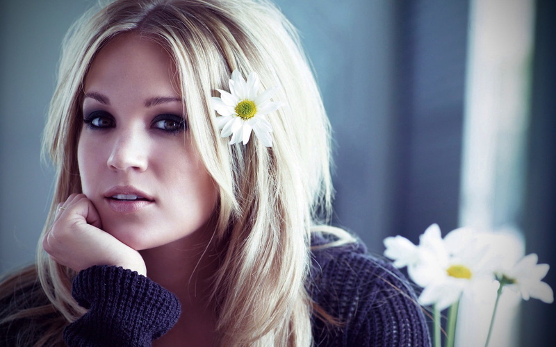 beauty, knitted, blond hair, contemplation, beautiful woman, plant, inn, hair, young women, long hair, yellow, blonde, flowering plant, Carrie Underwood