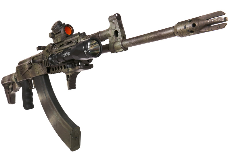 machine, side view, M10, ak47, clear sky, gun, copy, military, single object, white background, rifle, sign, weapon, ak, metal, protection, indoors, copy space