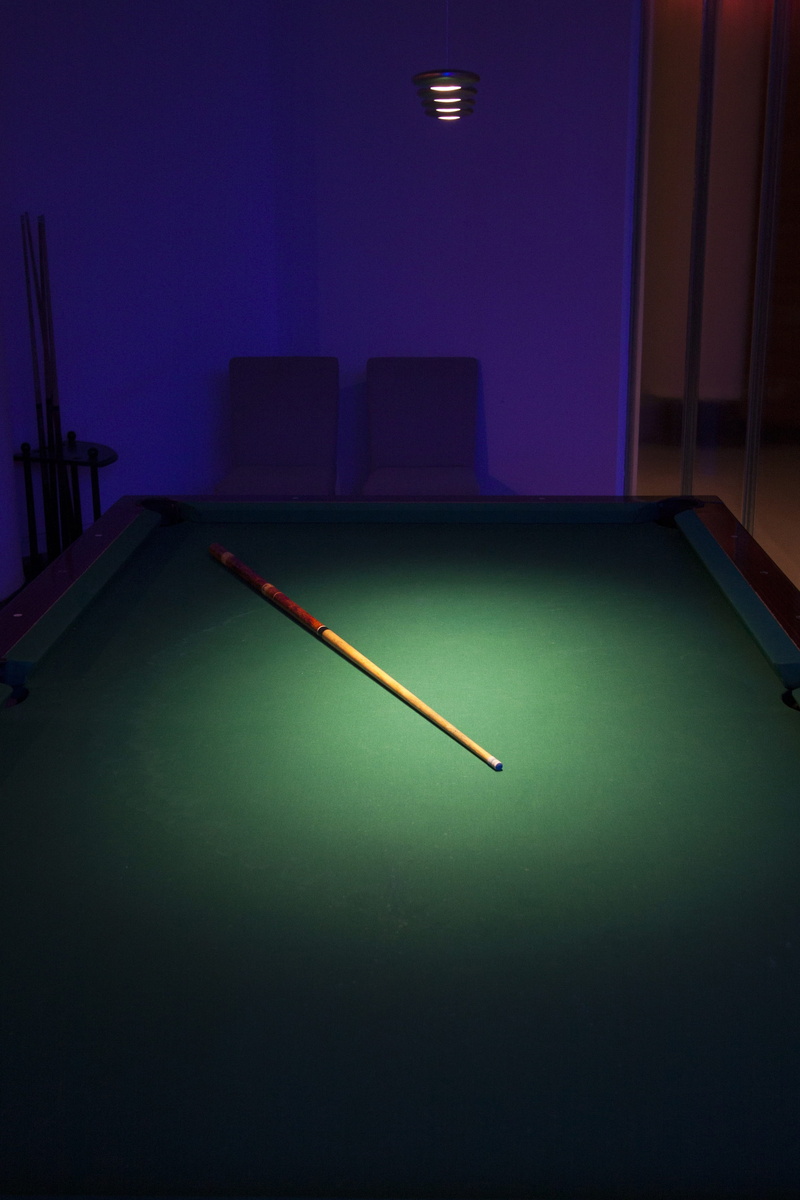 pool Game, no people, pool Cue, Game, pool Table, electric lamp, pool hall, playing, entertainment, broadcloth, nightlife, illuminated, leisure Games, absence
