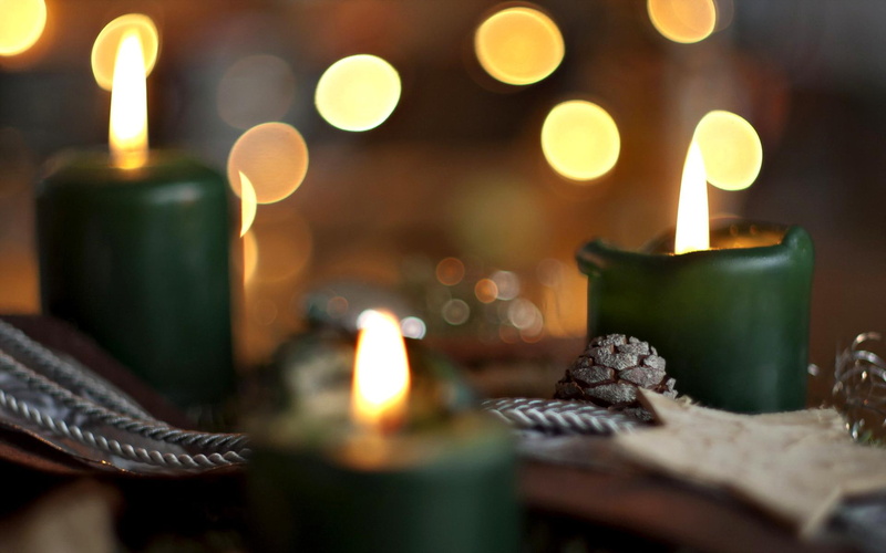 green, decorations, candles, christmas, ball, 1080P, lovely, light, pillar, merry christmas, happy new year, new year, three, christmas balls, holidays