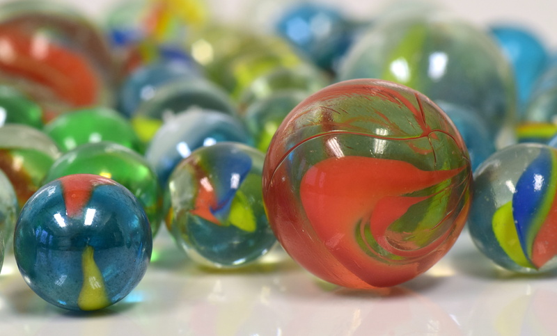 different, about, close-up, focus on foreground, marble, color, easter, colorful, still life, shiny, group of objects, variation, store, glaskugeln, glass - material