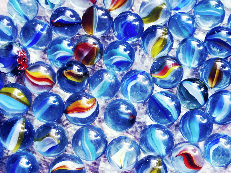 shiny, blue, choice, shape, glaskugeln, large group of objects, indoors, transparent, sphere, about, roll, backgrounds, color, nature, glass, pattern, close-up
