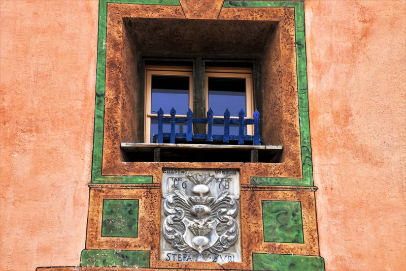 no people, flowered, old buildings, sculpture, facade, tour, antique, buildings, model, architecture, the market, culture, painted, theme, façades, building